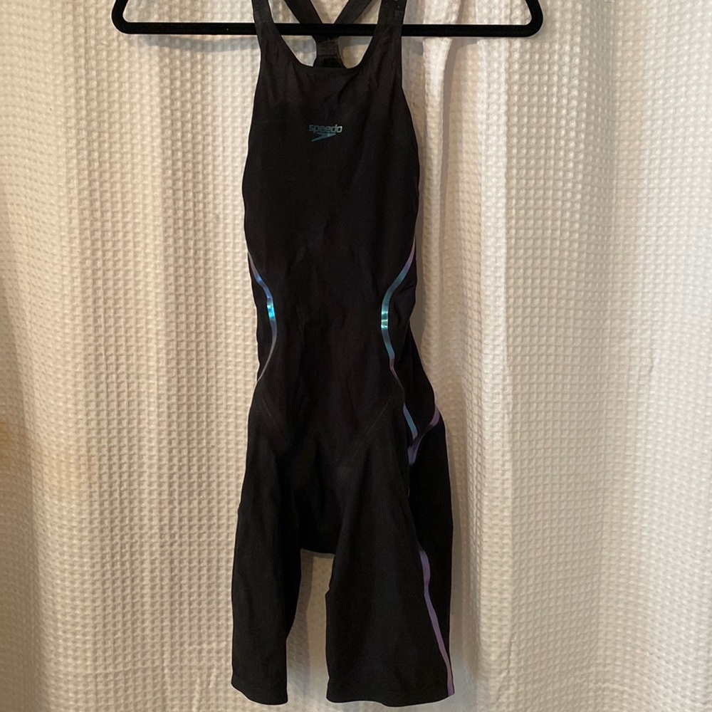 Reselling this TechSuit didn’t fit me right,